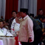 Hormat Prabowo kepada Try Sutrisno