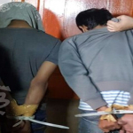 Aktivitas terlarang empat pria di ruang tamu sebuah rumah di Kelurahan Dadap