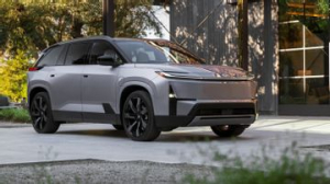 Toyota Akhirnya Rilis Highlander 2027, SUV Listrik 3 Baris dengan Jarak Tempuh hingga 515 Km