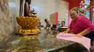 Jelang Imlek, Warga Tionghoa di Lebak Mulai Cuci Rupang