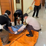 Meninggal Dunia Dalam Kondisi Gantung Diri Di Sebuah Rumah