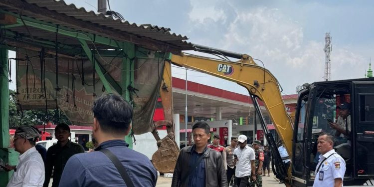 Kejaksaan Negeri Kabupaten Tangerang Dampingi Eksekusi Pengosongan Lahan di Pagedangan