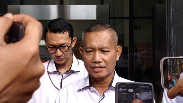 Lewat Money Changer Waka PN Depok Terima 2,5 M